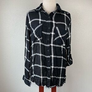 NWT Passports Flannel Button Down Shirt Size M